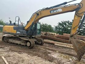 Buy XCMG XE200 Used Excavator / 4 Buy XCMG XE200 Used Excavator / 4