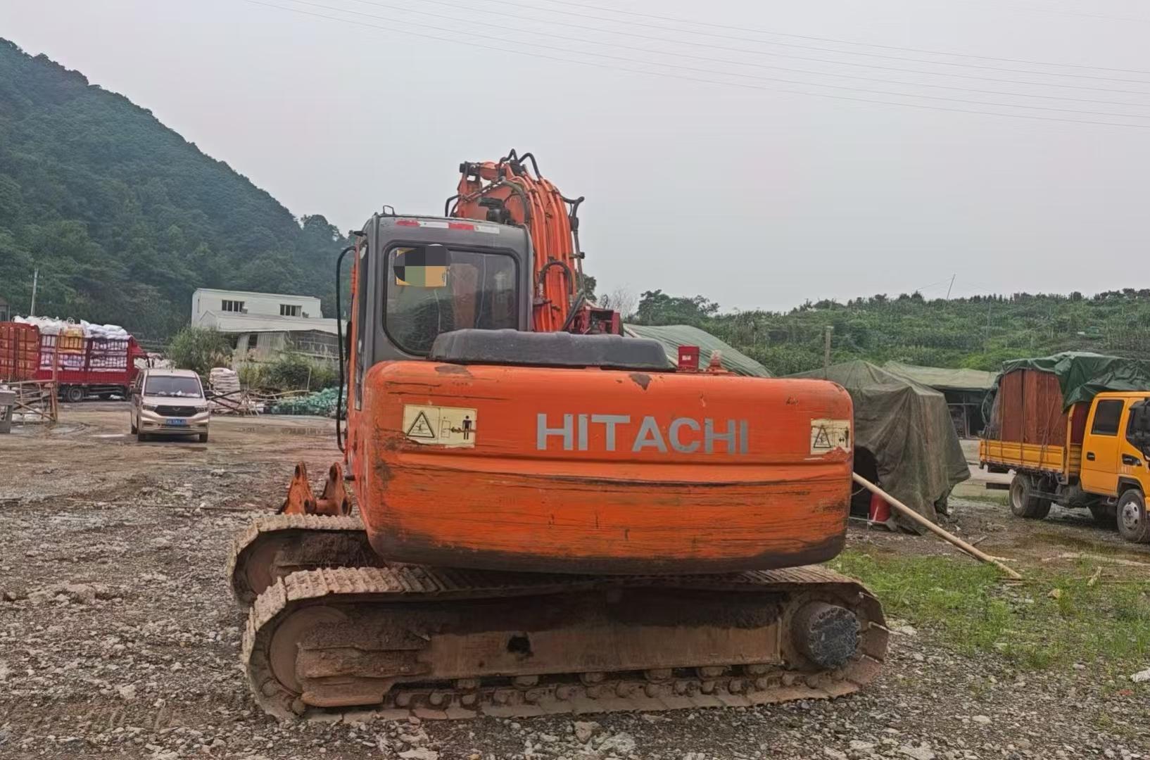 Buy Hitachi EX120-6 Used Excavator / 2