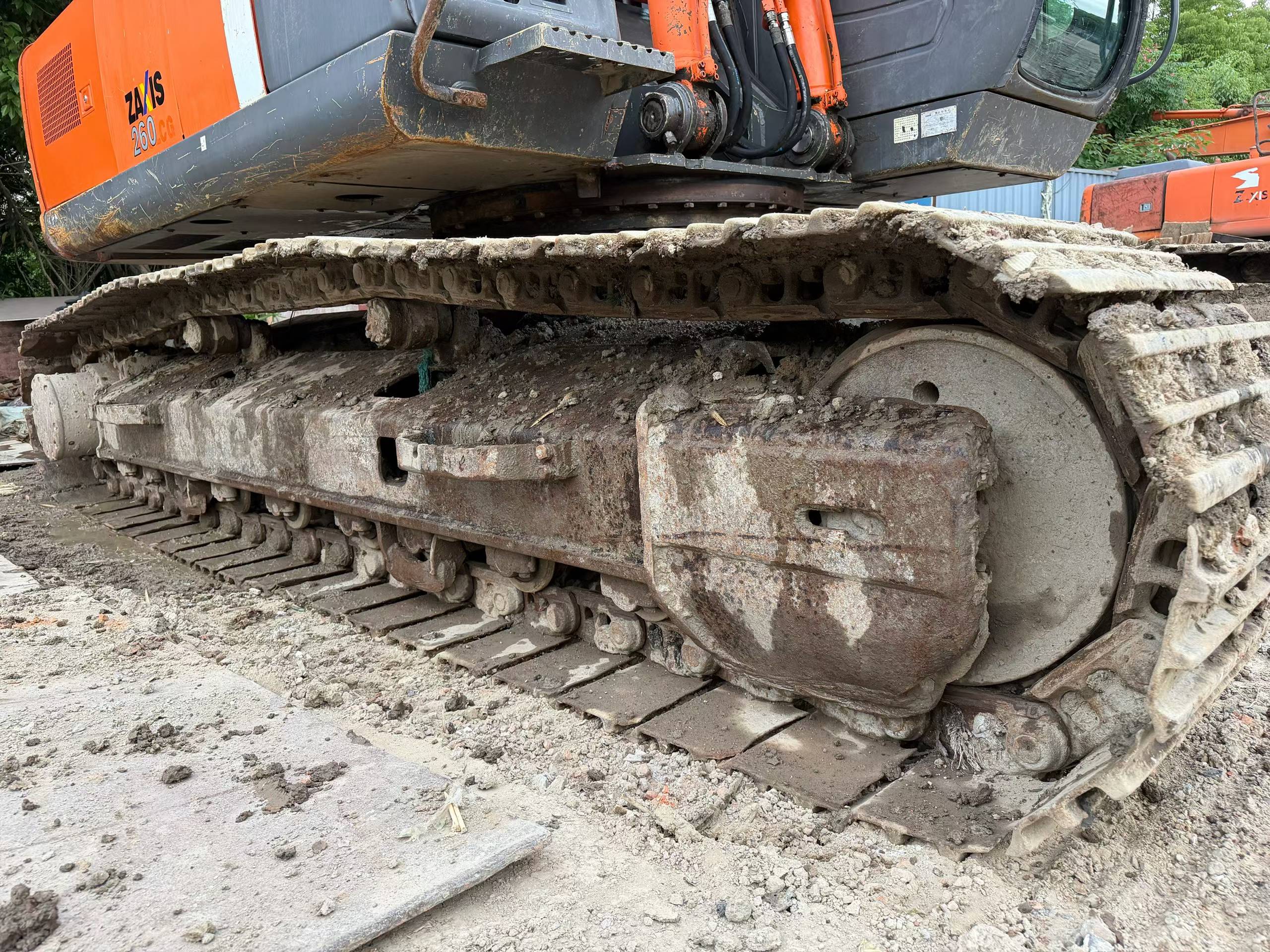 Buy Hitachi ZX250LC-3G Used Excavator / 6