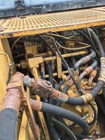 Buy Caterpillar 320V2 Used Excavator / 3 Buy Caterpillar 320V2 Used Excavator / 3