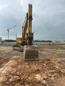 Buy Komatsu PC200-7 Used Excavator / 2 Buy Komatsu PC200-7 Used Excavator / 2