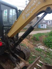 Buy Hyundai HX60 Used Excavator / 3 Buy Hyundai HX60 Used Excavator / 3
