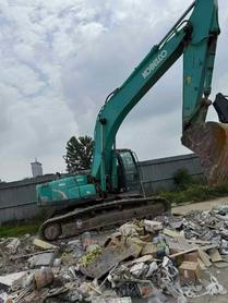 Buy Kobelco SK260 Used Excavator / 2 Buy Kobelco SK260 Used Excavator / 2