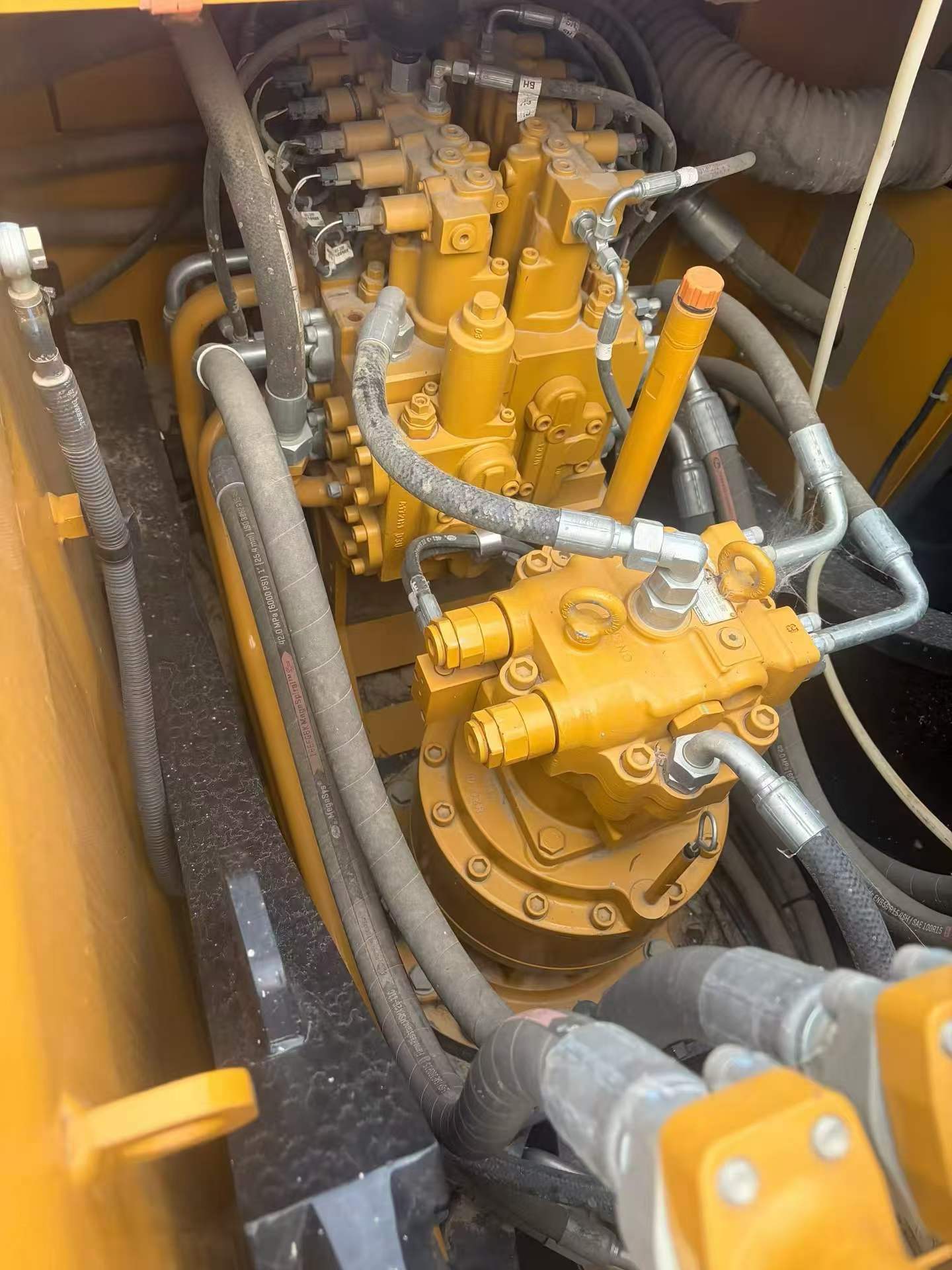 Buy Sany SY205C Used Excavator / 4