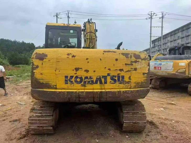 Buy Komatsu PC130-7 Used Excavator / 1