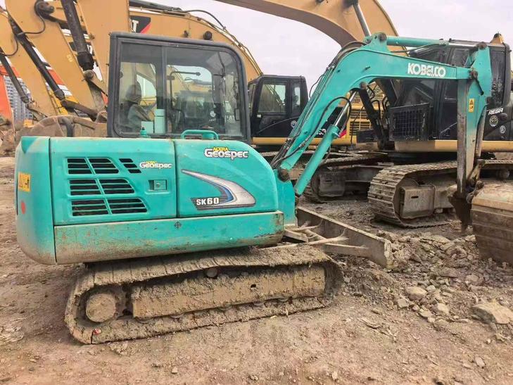 Buy Kobelco SK20SR Used Excavator / 1