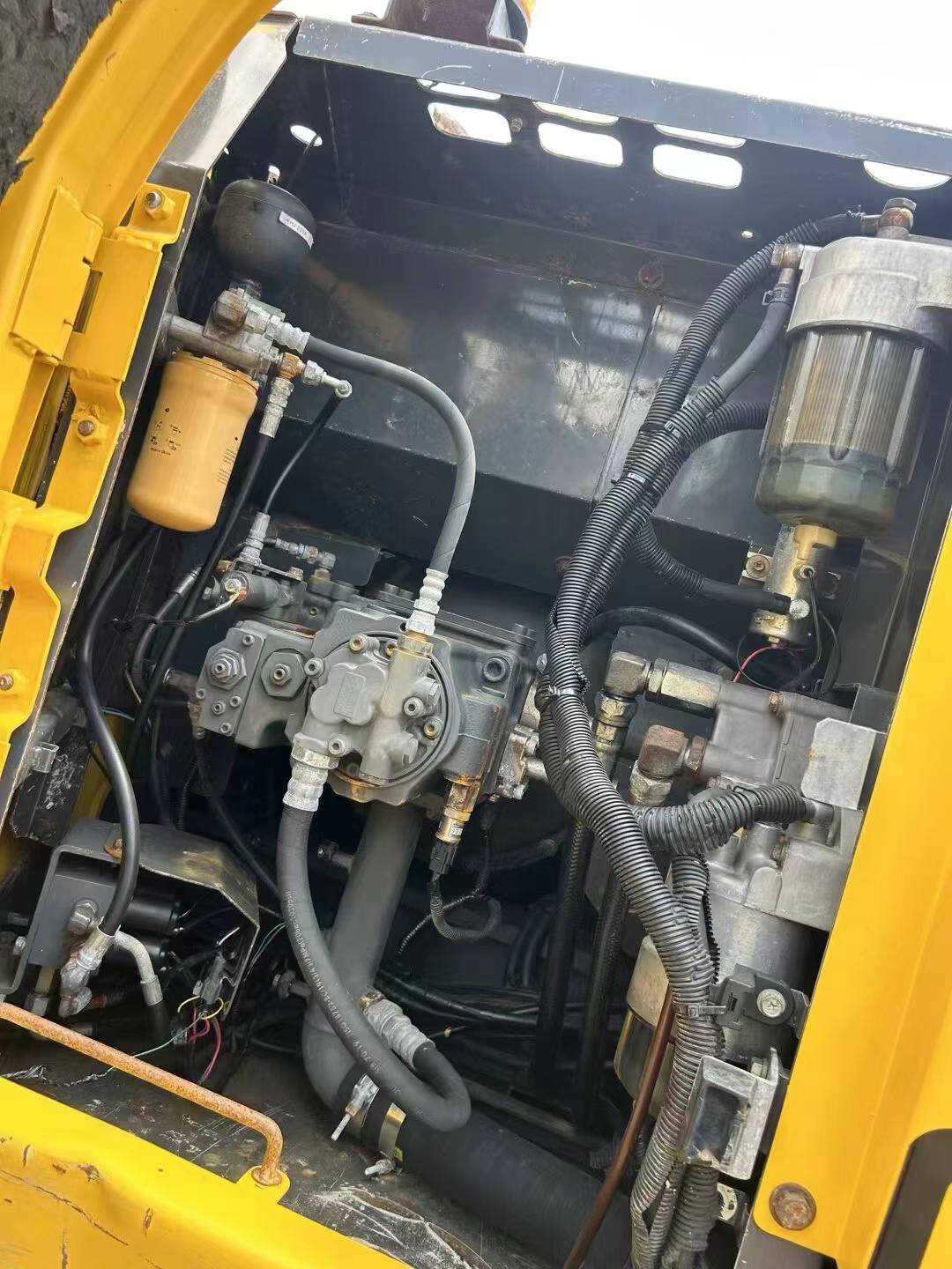 Buy Sumitomo SH120 Used Excavator / 7