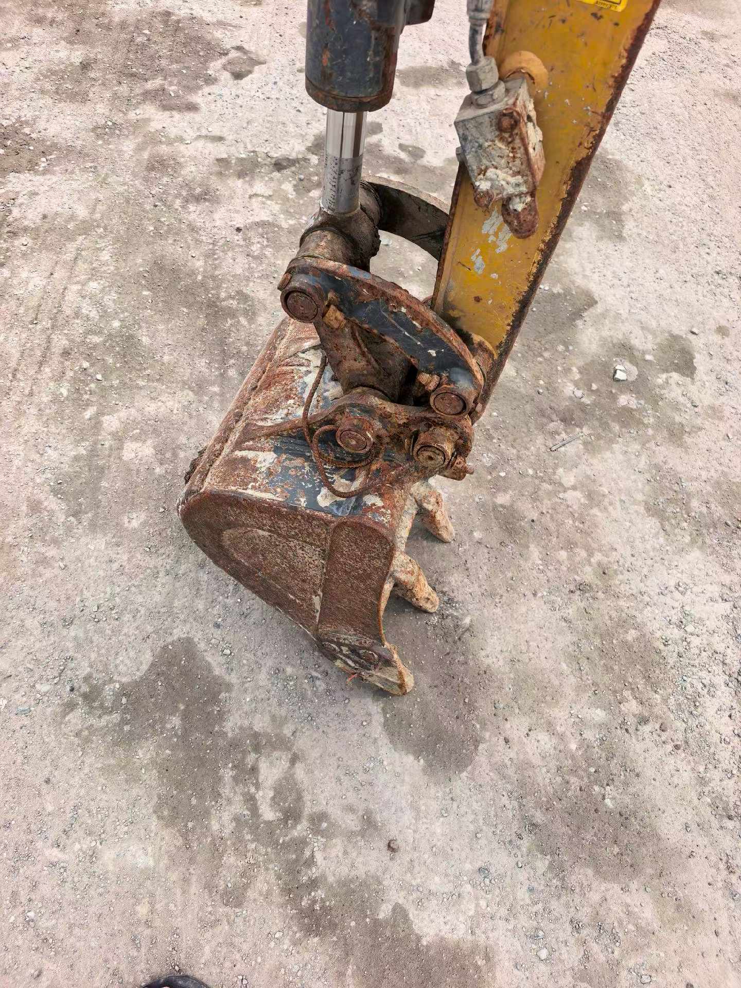 Buy XCMG XE15 Used Excavator / 9