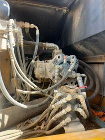 Buy Kato Used Excavator / 3 Buy Kato Used Excavator / 3