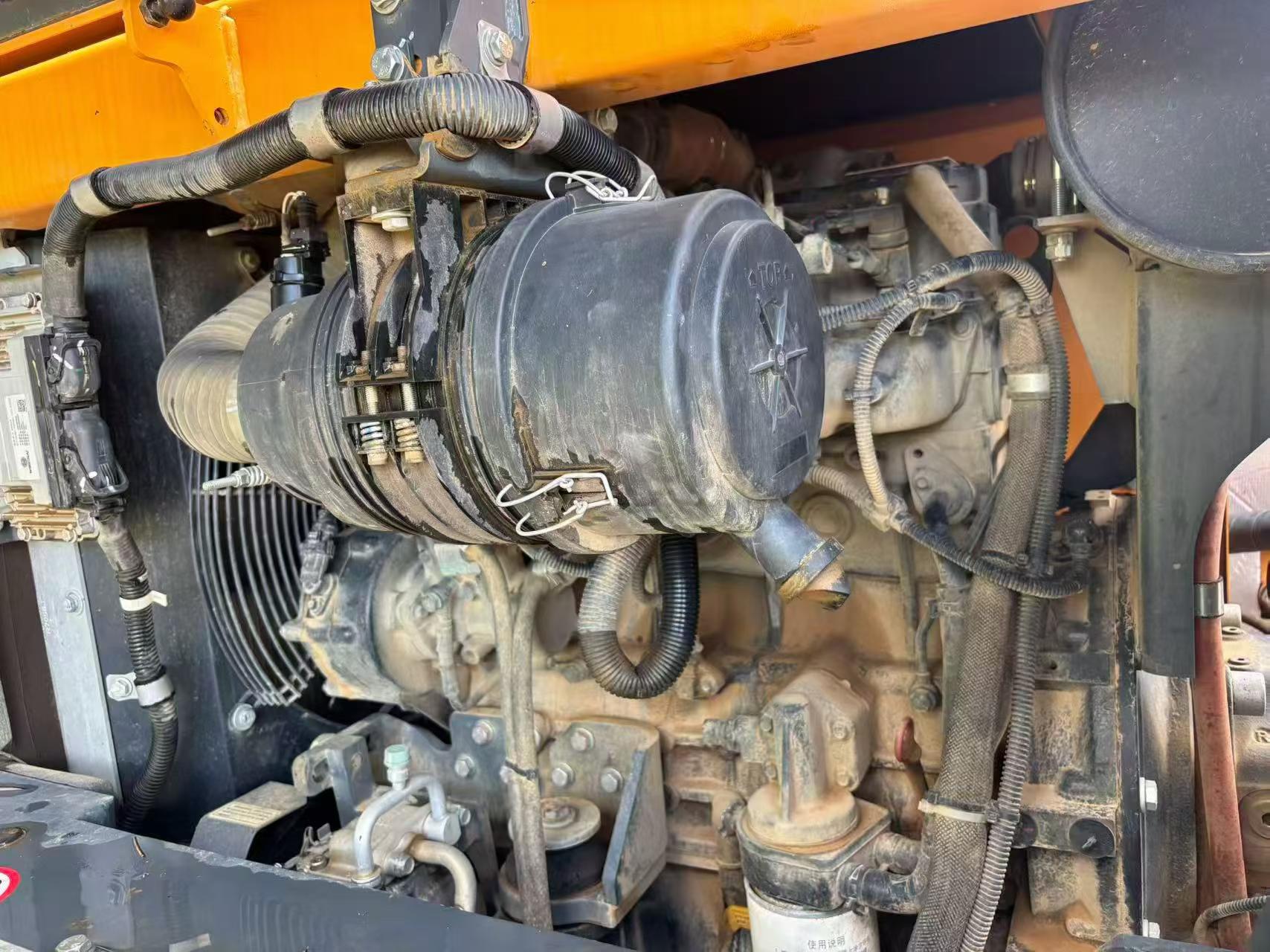 Buy Hyundai HX75 Used Excavator / 6