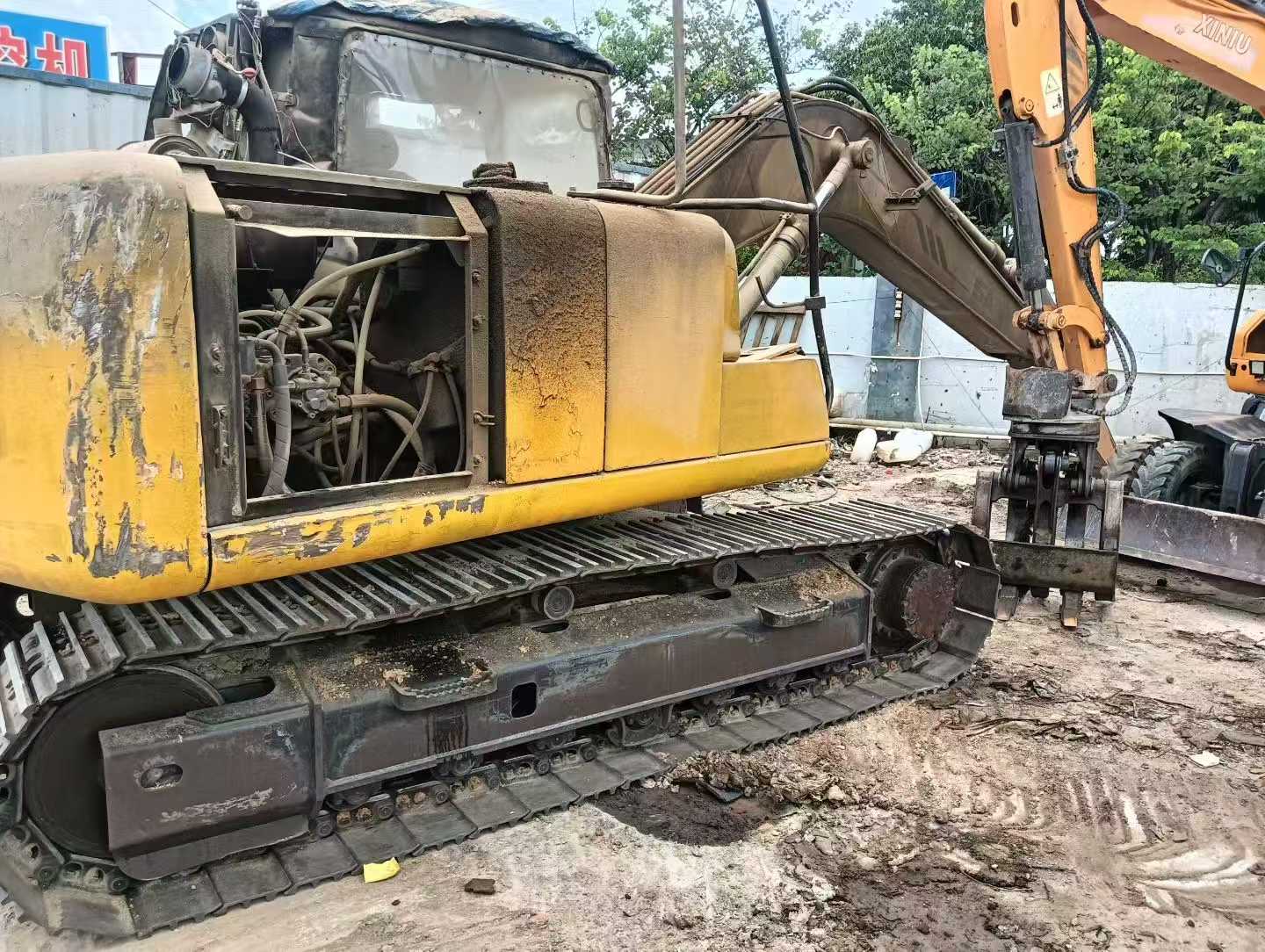 Buy Sany SY135 Used Excavator / 9