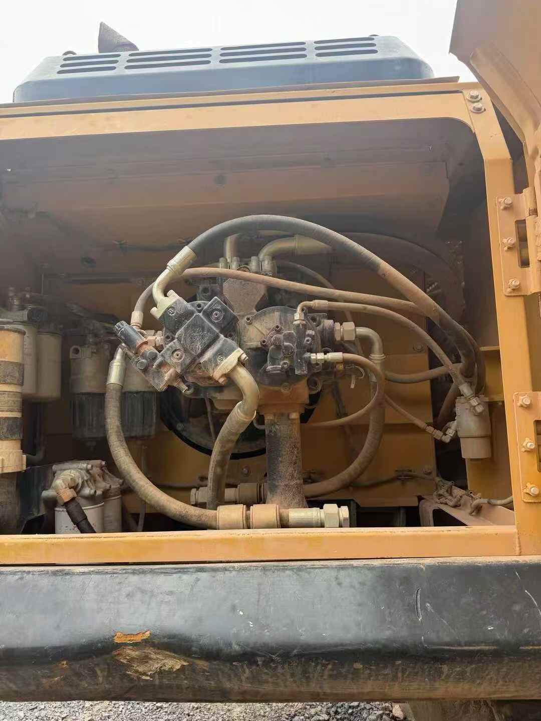 Buy Sany SY550H Used Excavator / 8