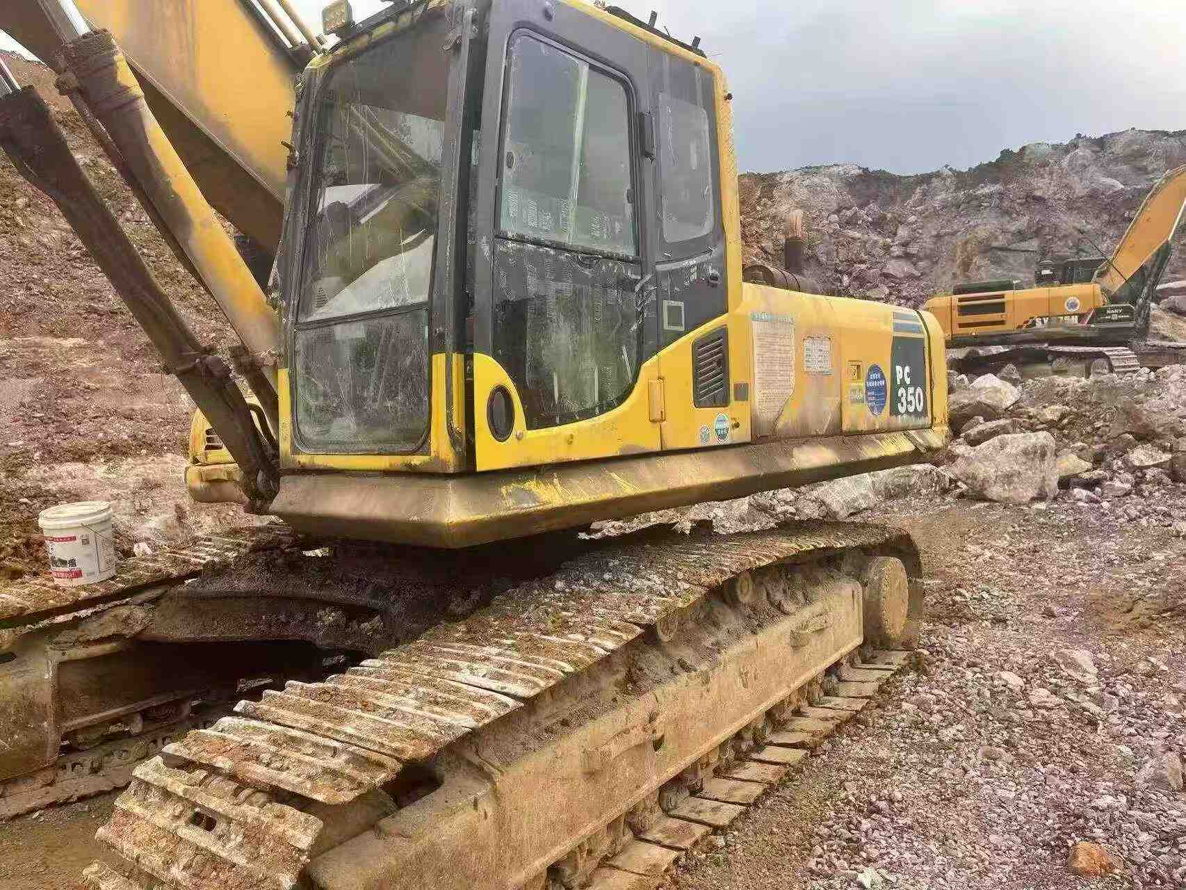 Buy Komatsu PC350-8 Used Excavator / 3 Buy Komatsu PC350-8 Used Excavator / 3