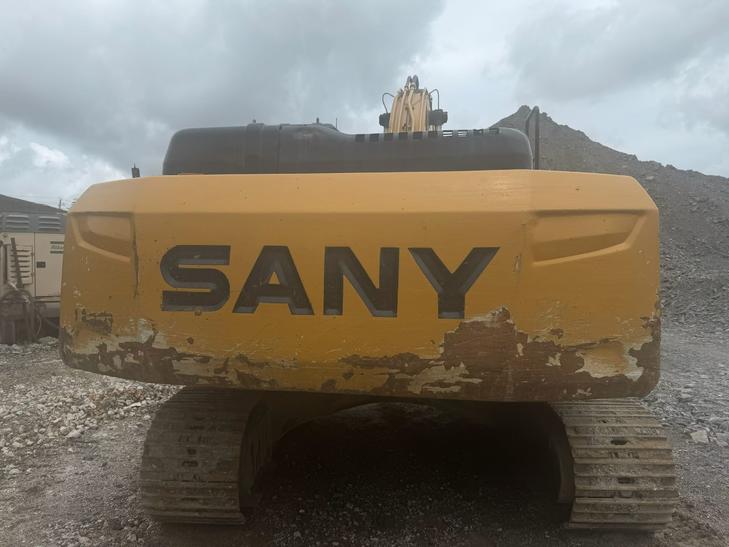 Buy Sany SY245H Used Excavator / 1