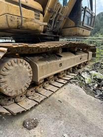 Buy Caterpillar 320D Used Excavator / 3 Buy Caterpillar 320D Used Excavator / 3