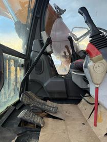 Buy Sany SY135 Used Excavator / 9 Buy Sany SY135 Used Excavator / 9