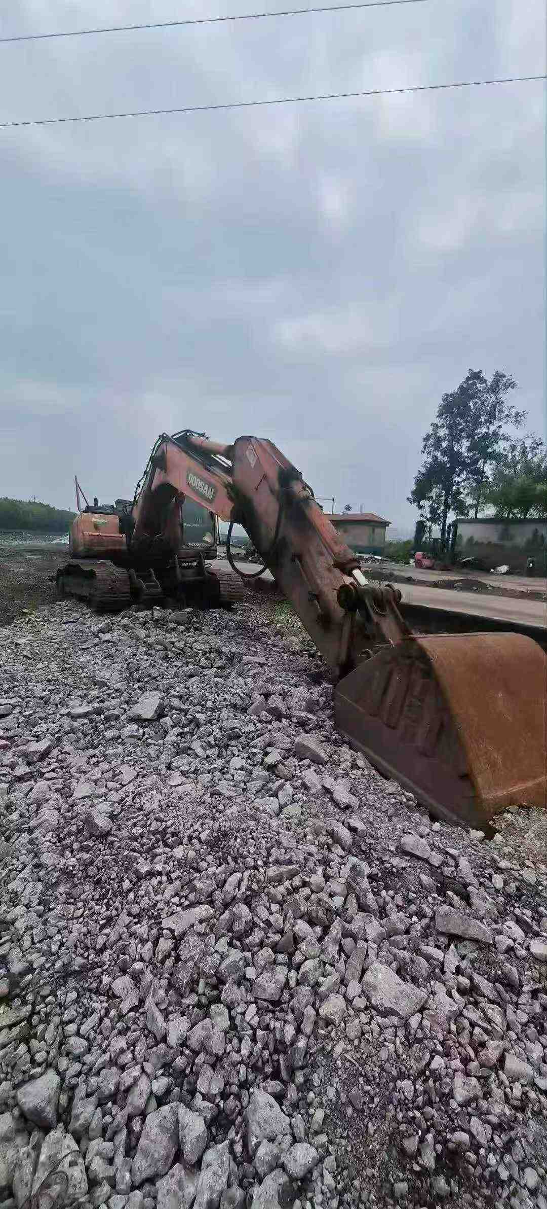 Buy Doosan S300 Used Excavator / 5 Buy Doosan S300 Used Excavator / 5