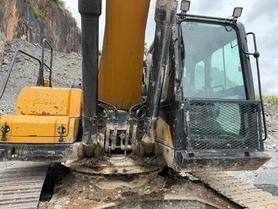 Buy Sany SY245H Used Excavator / 3 Buy Sany SY245H Used Excavator / 3