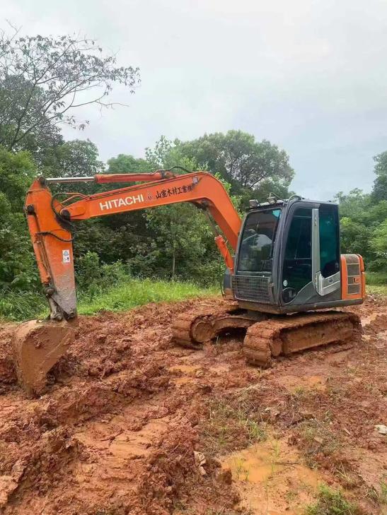 Buy Hitachi ZX70-3 Used Excavator / 1