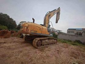 Buy XCMG XE335C Used Excavator / 3 Buy XCMG XE335C Used Excavator / 3