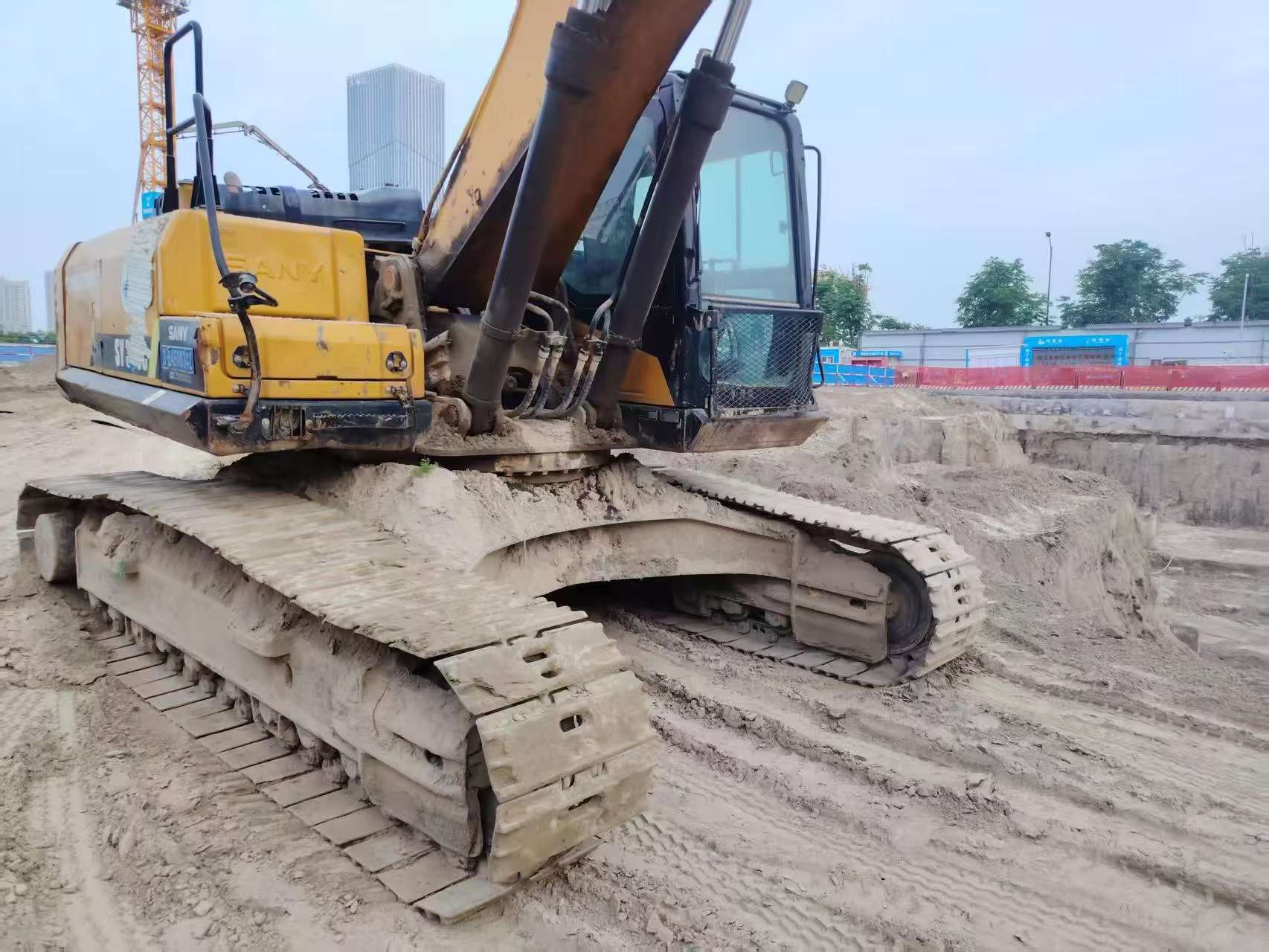Buy Sany SY245H Used Excavator / 6 Buy Sany SY245H Used Excavator / 6