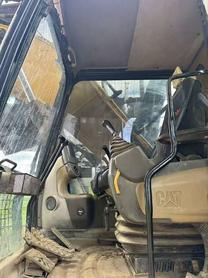 Buy Caterpillar 323D2L Used Excavator / 2 Buy Caterpillar 323D2L Used Excavator / 2