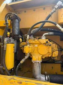 Buy Caterpillar 320D Used Excavator / 5 Buy Caterpillar 320D Used Excavator / 5