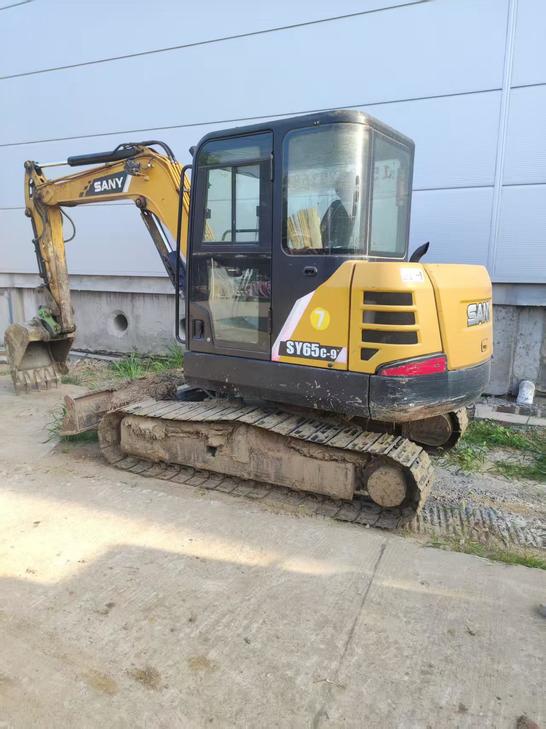 Buy Sany SY60 Used Excavator / 1