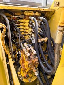 Buy Komatsu PC120-6 Used Excavator / 5 Buy Komatsu PC120-6 Used Excavator / 5