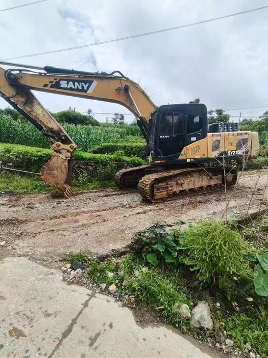 Buy Sany SY195C Used Excavator / 1