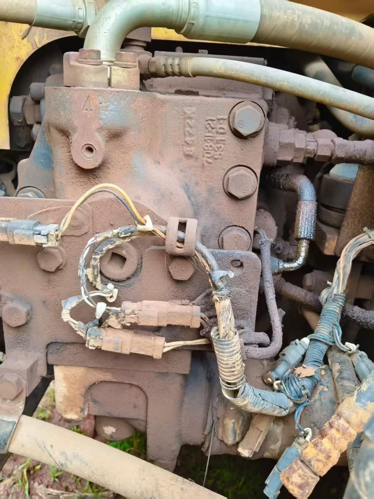 Buy Komatsu PC130-7 Used Excavator / 2 Buy Komatsu PC130-7 Used Excavator / 2