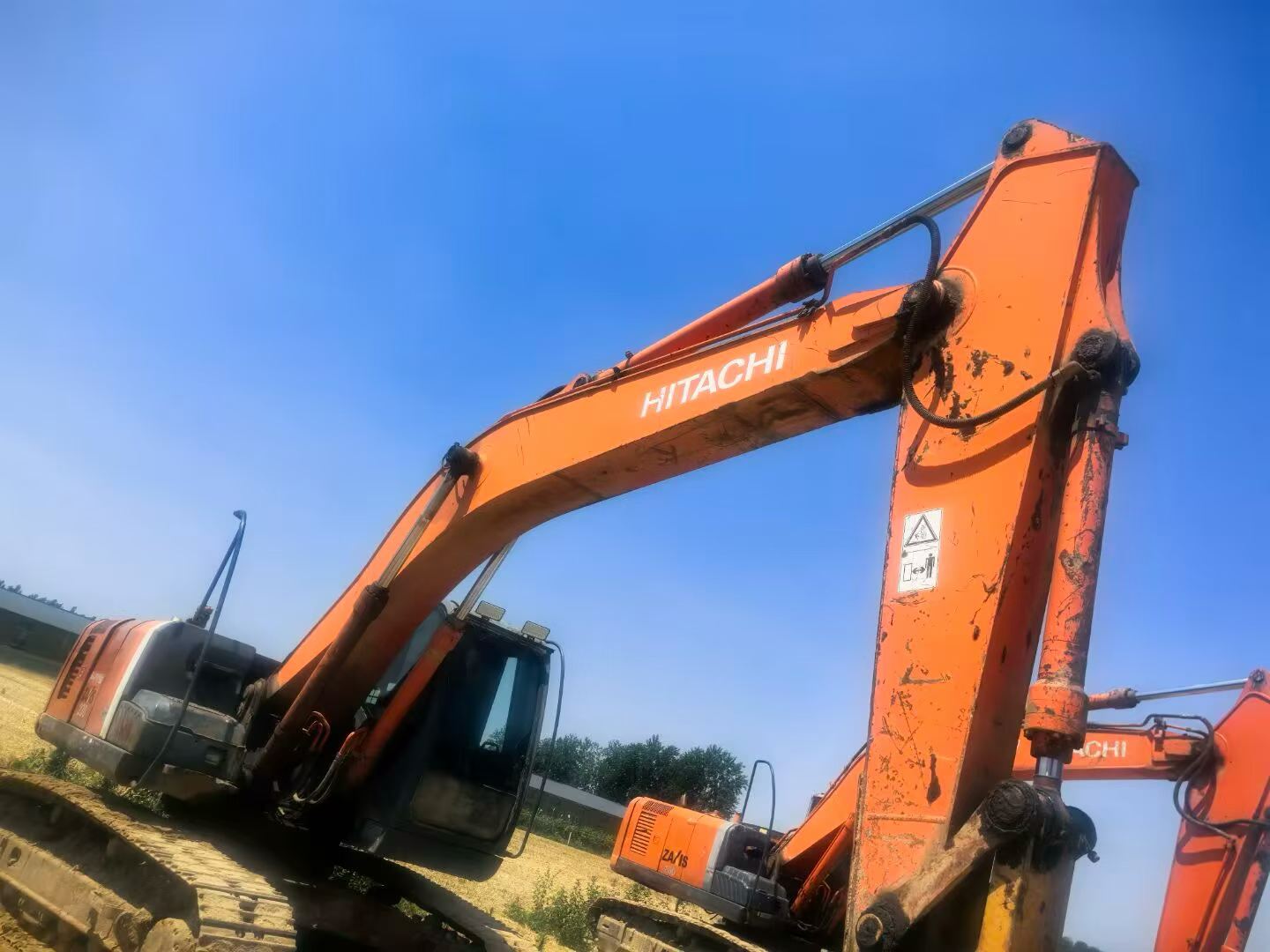 Buy Hitachi EX200-3 Used Excavator / 4