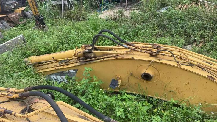 Buy Caterpillar 320A Used Excavator / 1