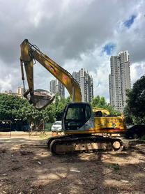 Buy Sumitomo SH200A3 Used Excavator / 2 Buy Sumitomo SH200A3 Used Excavator / 2