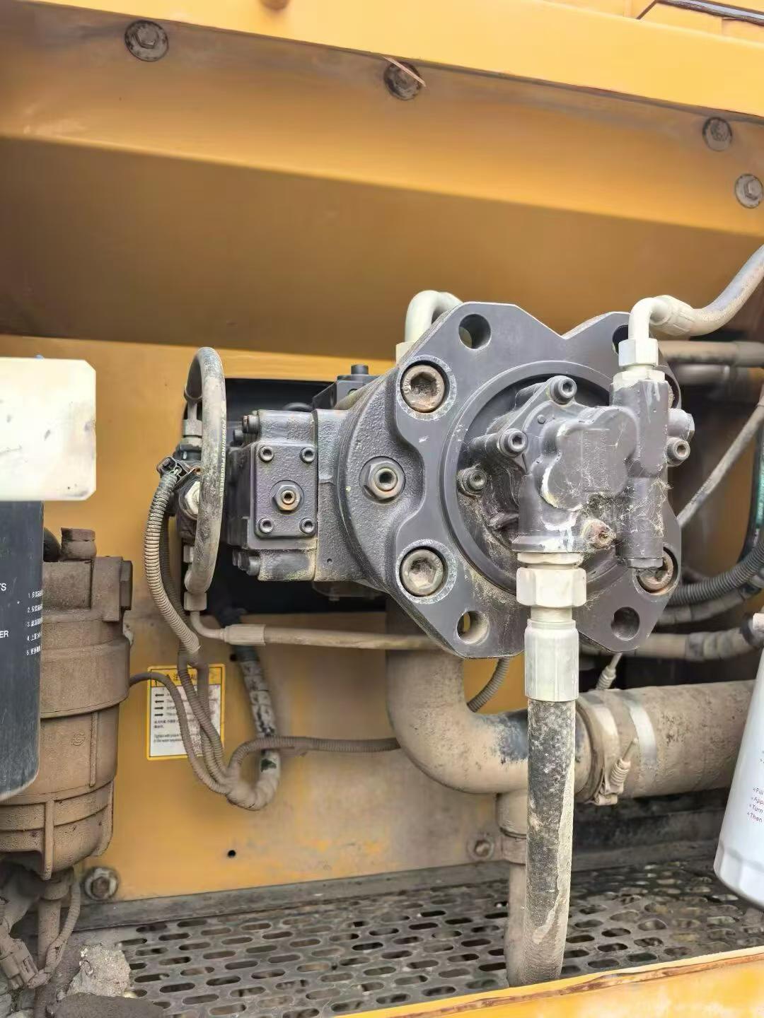 Buy Sany SY215C Used Excavator / 8