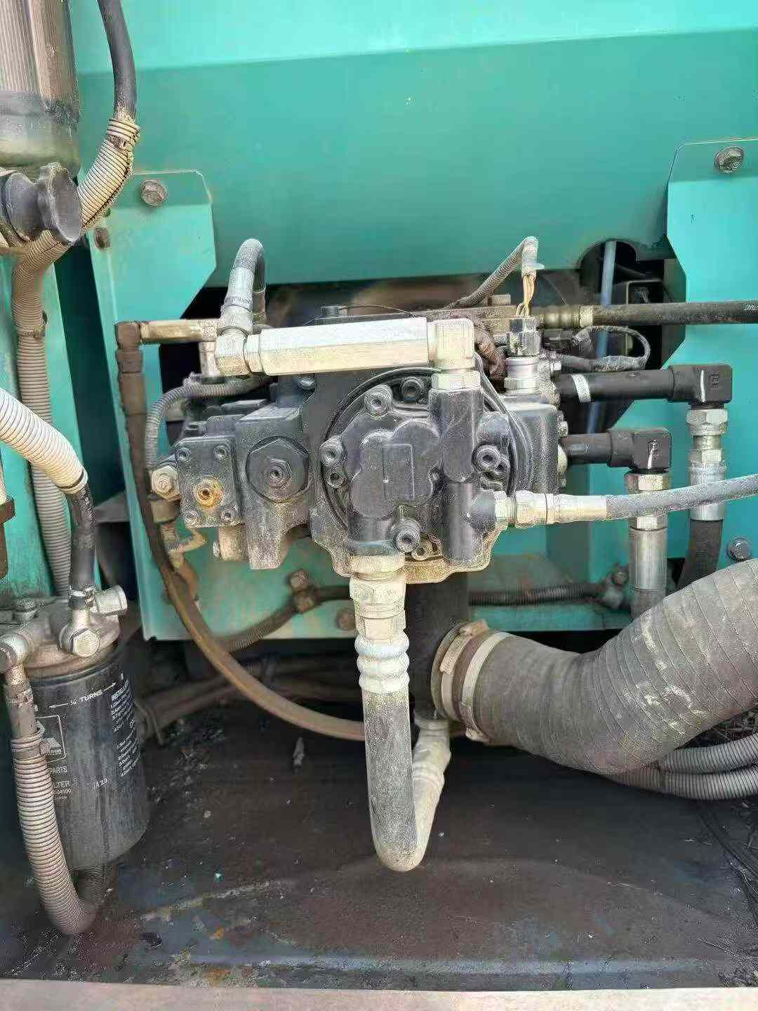 Buy Kobelco SK140 Used Excavator / 5 Buy Kobelco SK140 Used Excavator / 5