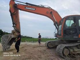 Buy Doosan DX215-9C Used Excavator / 3 Buy Doosan DX215-9C Used Excavator / 3