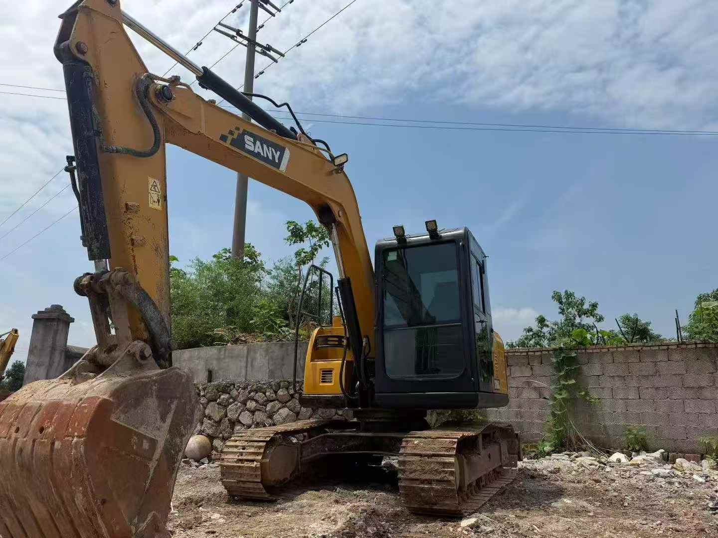 Buy Sany SY75 Used Excavator / 4
