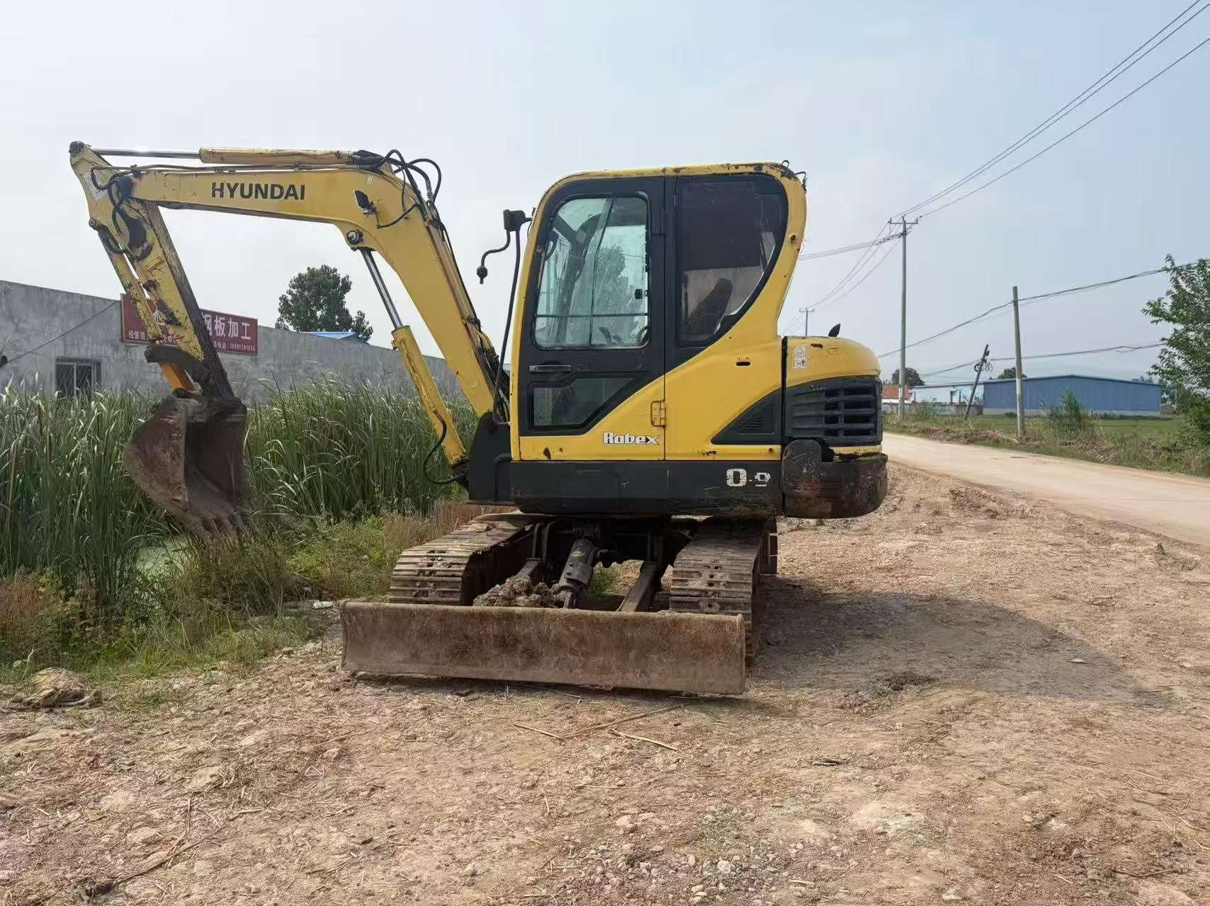 Buy Hyundai R60-9 Used Excavator / 2 Buy Hyundai R60-9 Used Excavator / 2