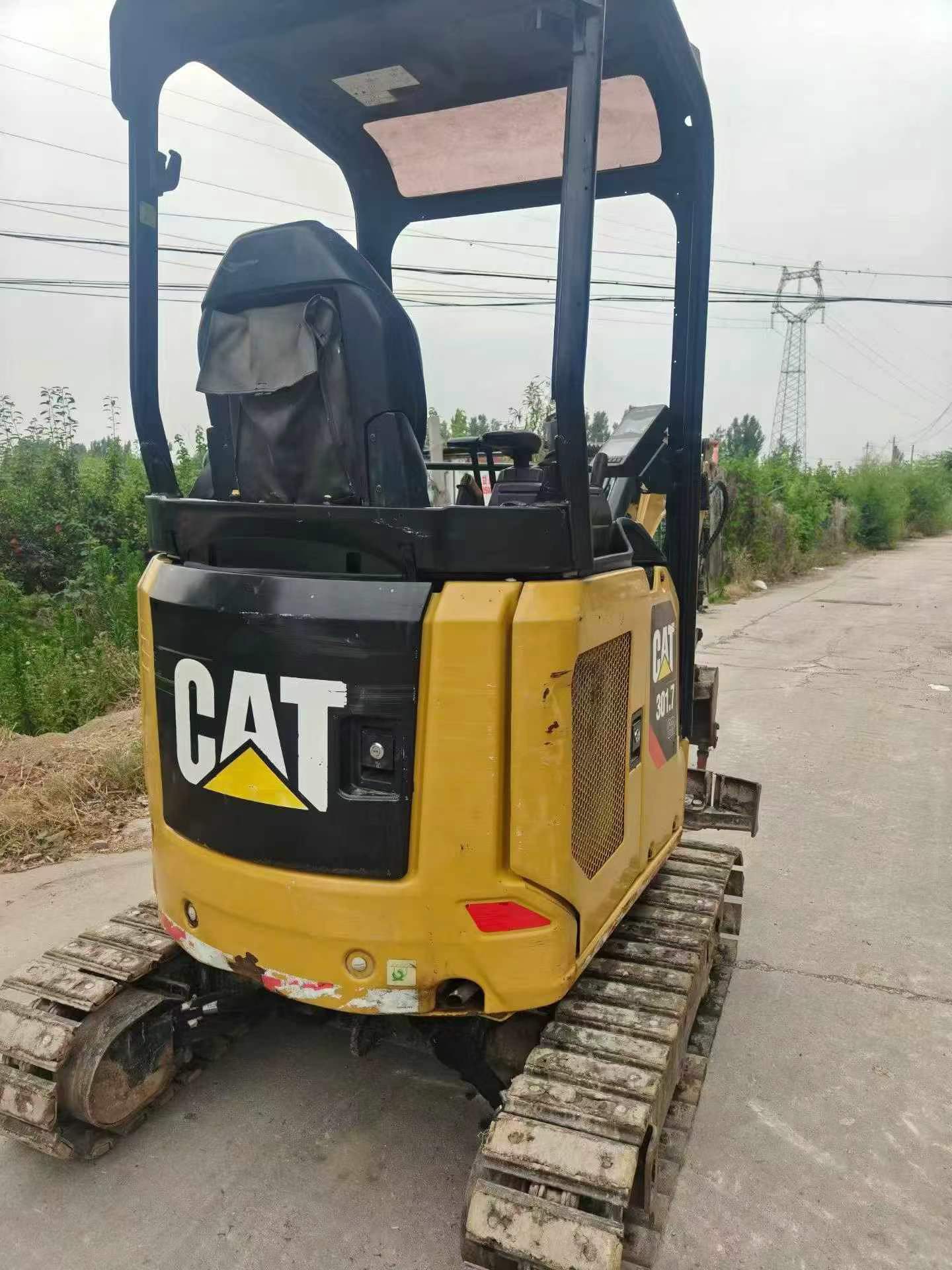 Buy Caterpillar 301.4C Used Excavator / 5 Buy Caterpillar 301.4C Used Excavator / 5