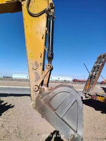Buy Caterpillar 323 Used Excavator / 7 Buy Caterpillar 323 Used Excavator / 7
