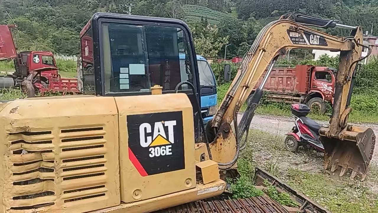 Buy Caterpillar 306D Used Excavator / 1