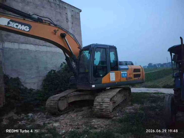 Buy XCMG XE200 Used Excavator / 1