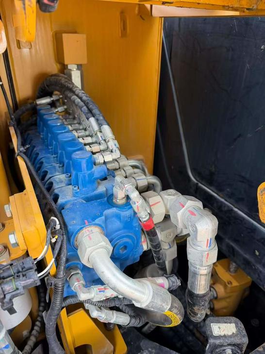 Buy Sany SY60 Used Excavator / 1