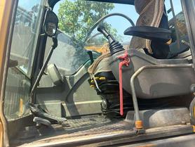 Buy Volvo EC210B Used Excavator / 5 Buy Volvo EC210B Used Excavator / 5
