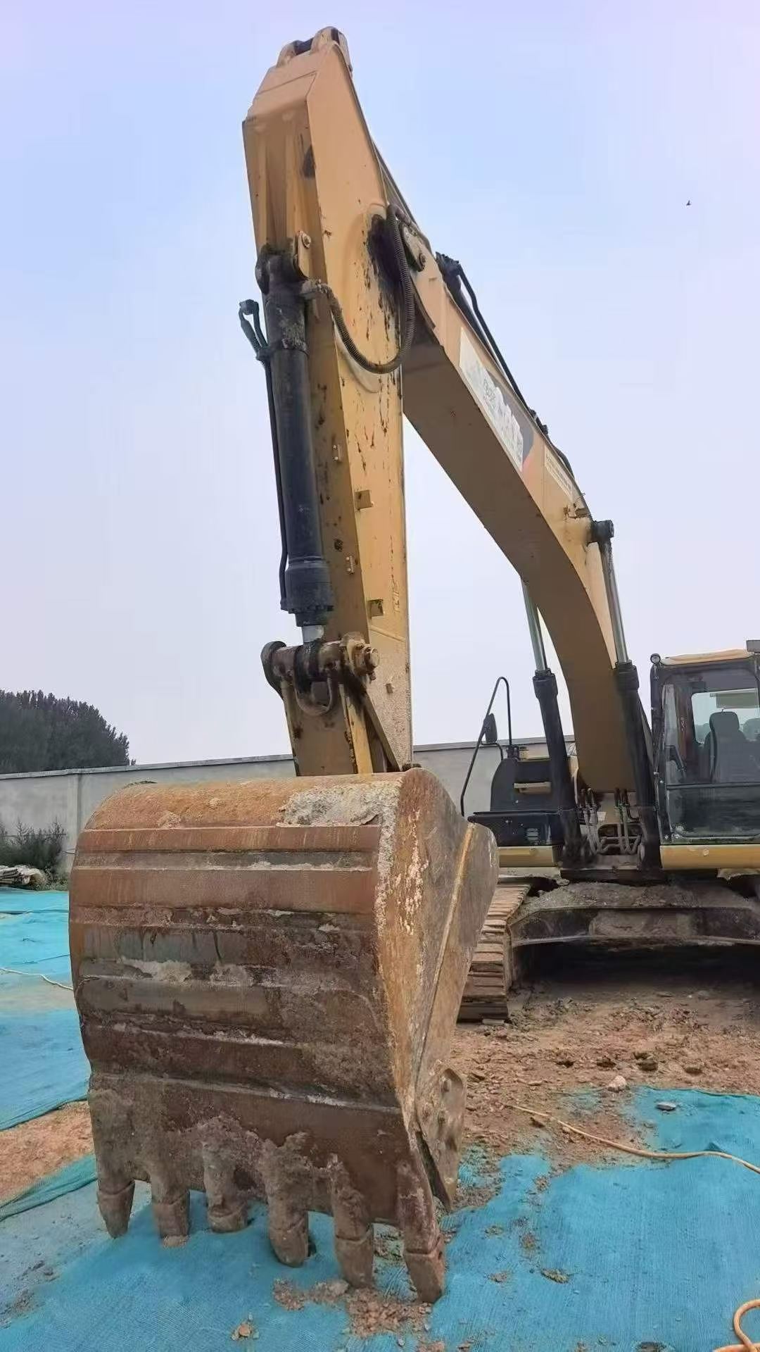 Buy Caterpillar 330B Used Excavator / 5