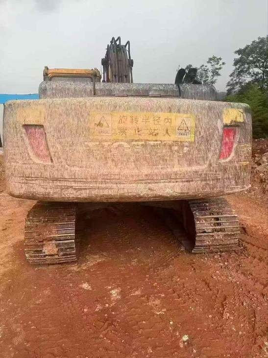 Buy Volvo EC200 Used Excavator / 1