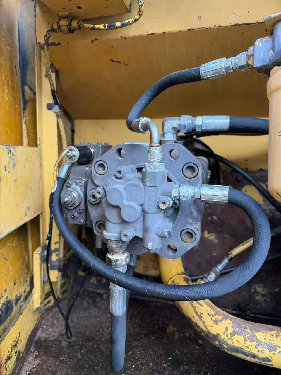 Buy Caterpillar 311 Used Excavator / 6