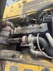 Buy Komatsu PC240-6 Used Excavator / 4 Buy Komatsu PC240-6 Used Excavator / 4