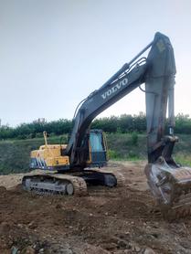 Buy Volvo EC210B Used Excavator / 2 Buy Volvo EC210B Used Excavator / 2